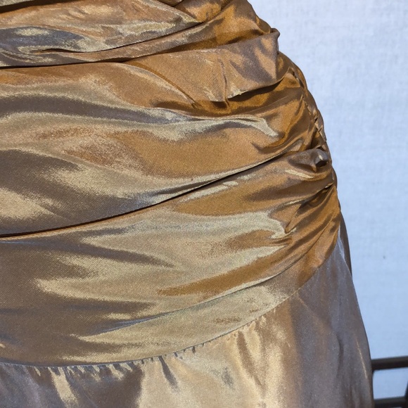 Jim Hjelm Occassions Gold satin 100% acetate Vintage USA/sz 4/ruched short train - Picture 5 of 15